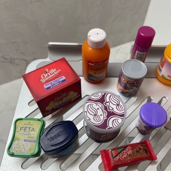 Mini Brand Food Lot 16 Pringles Juices Vaseline Popcorn Butter Moon Pie Cookie - Picture 5 of 10